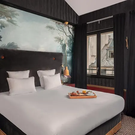 Hotel Snob
