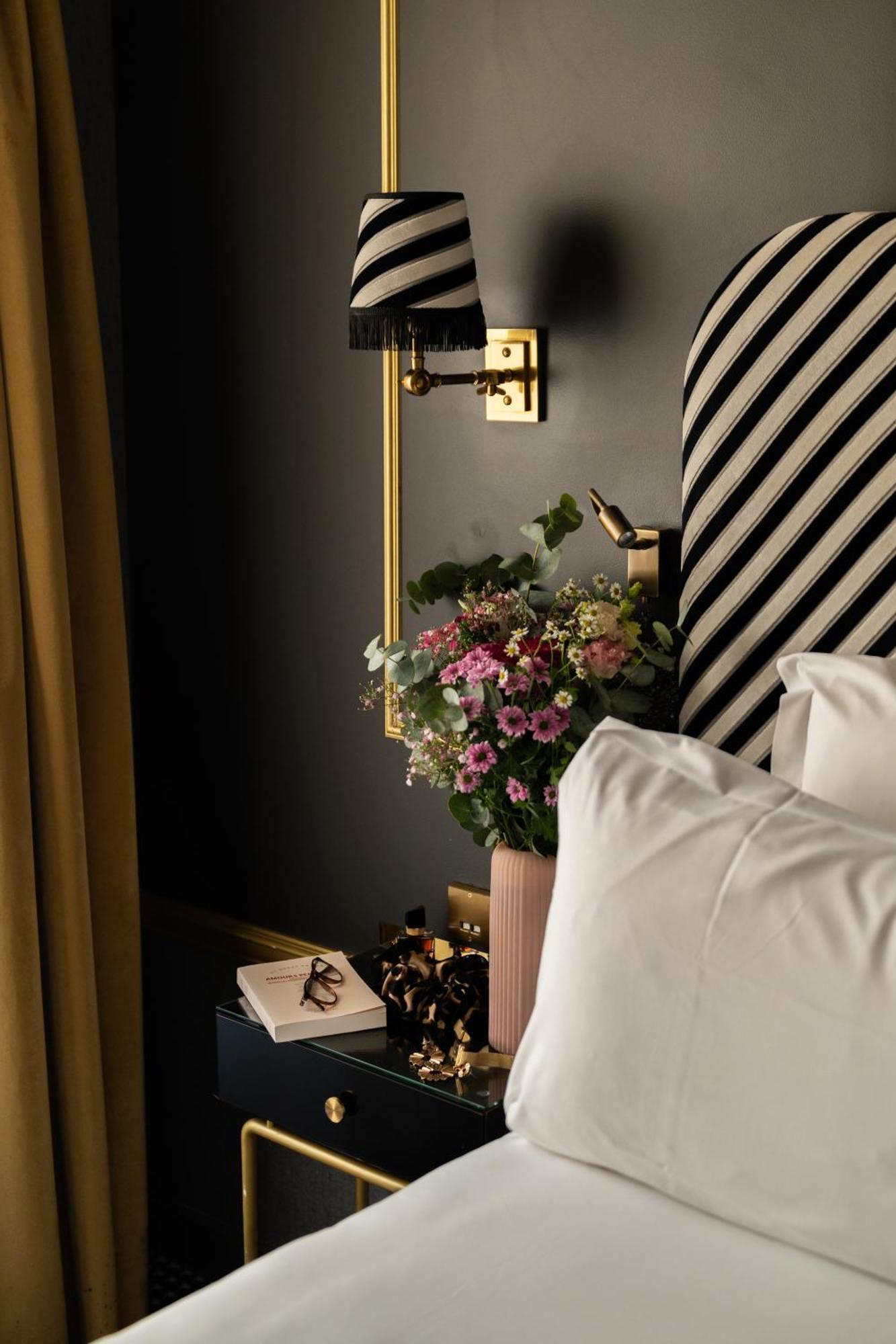 Snob Hotel 4*